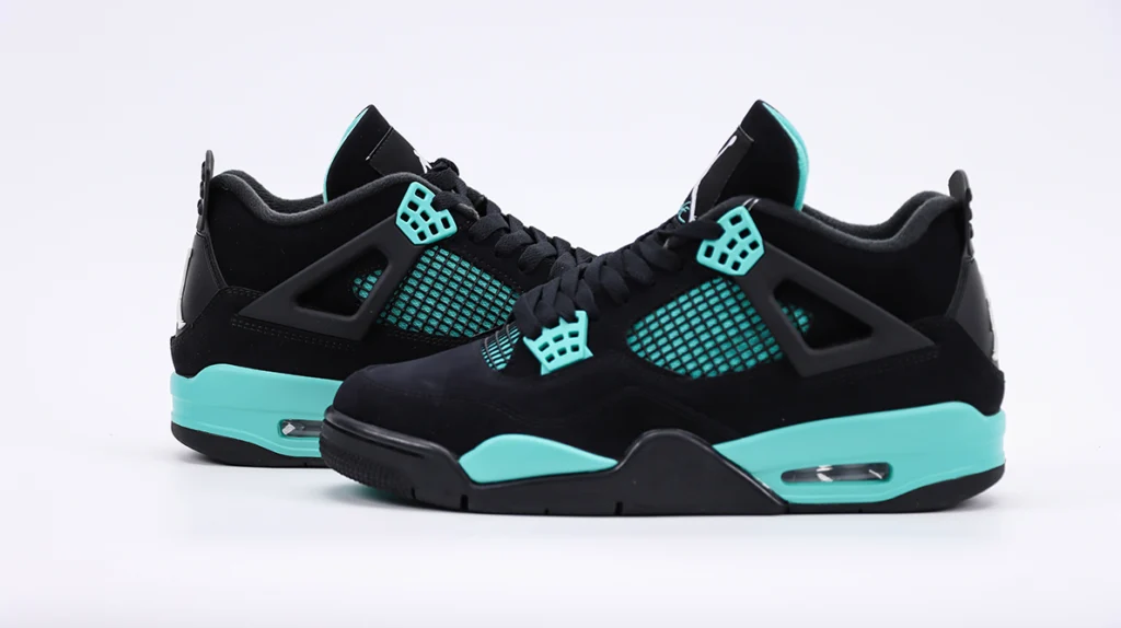 Air jordan 4 Retro "Tiffany." Replica