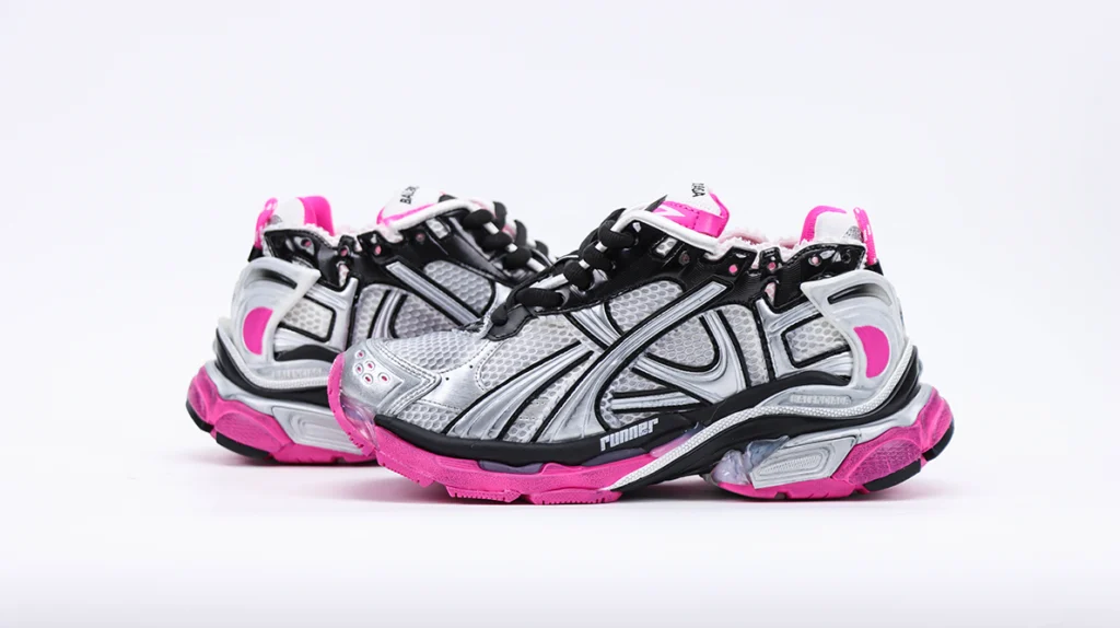 Balenciaga Runner Speed Lace up "Black Pink" Replica