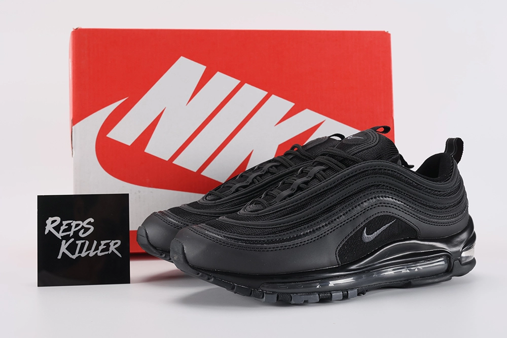 max-97-'triple-black'-replica