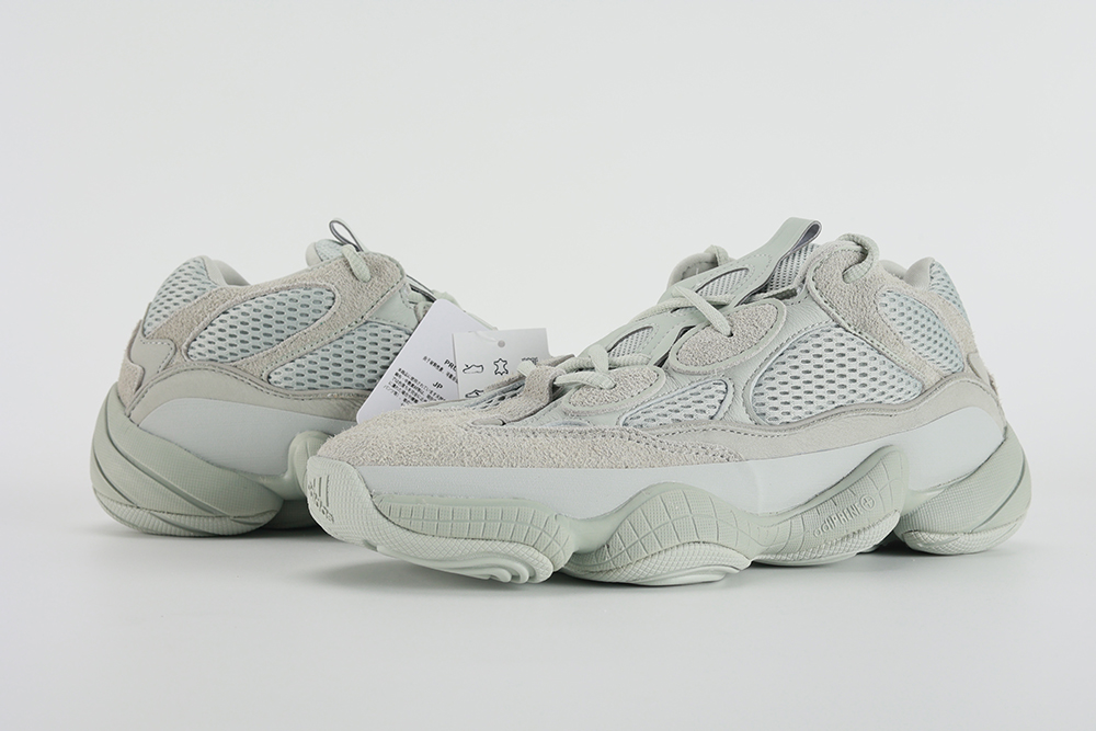 Yeezy 500 Salt Replica